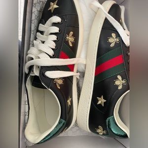 Never used Authenic Gucci Shoes